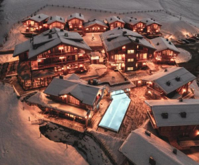 ZAGLGUT Hotel-Chalet-Wellness-Panoramic view, Ski-in Ski-out to Kitzsteinhorn Kaprun